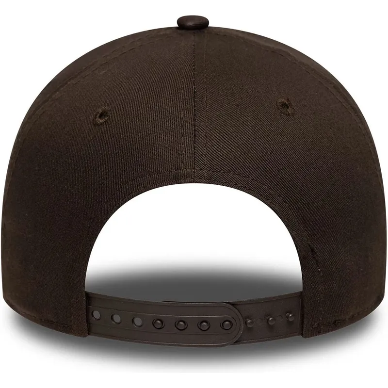 snapback-9forty-e-frame-z-brazowym-zakrzywionym-daszkiem-z-naszywka-boczna-los-angeles-dodgers-mlb-new-era