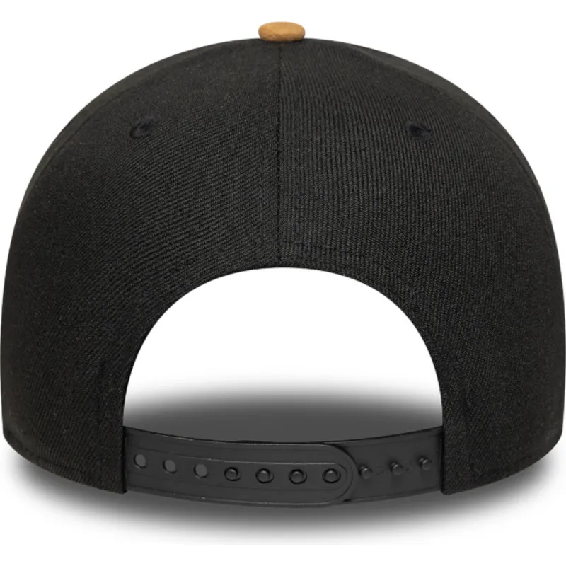 cappellino-curvo-nero-e-marrone-snapback-9forty-e-frame-visiera-in-suede-dei-new-york-yankees-mlb-di-new-era