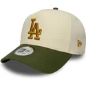 beige-und-grune-gebogene-snapback-kappe-9forty-e-frame-world-series-patch-der-los-angeles-dodgers-mlb-von-new-era