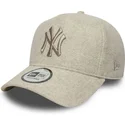 cappellino-snapback-beige-con-visiera-curva-e-logo-beige-9forty-e-frame-melton-dei-new-york-yankees-mlb-di-new-era