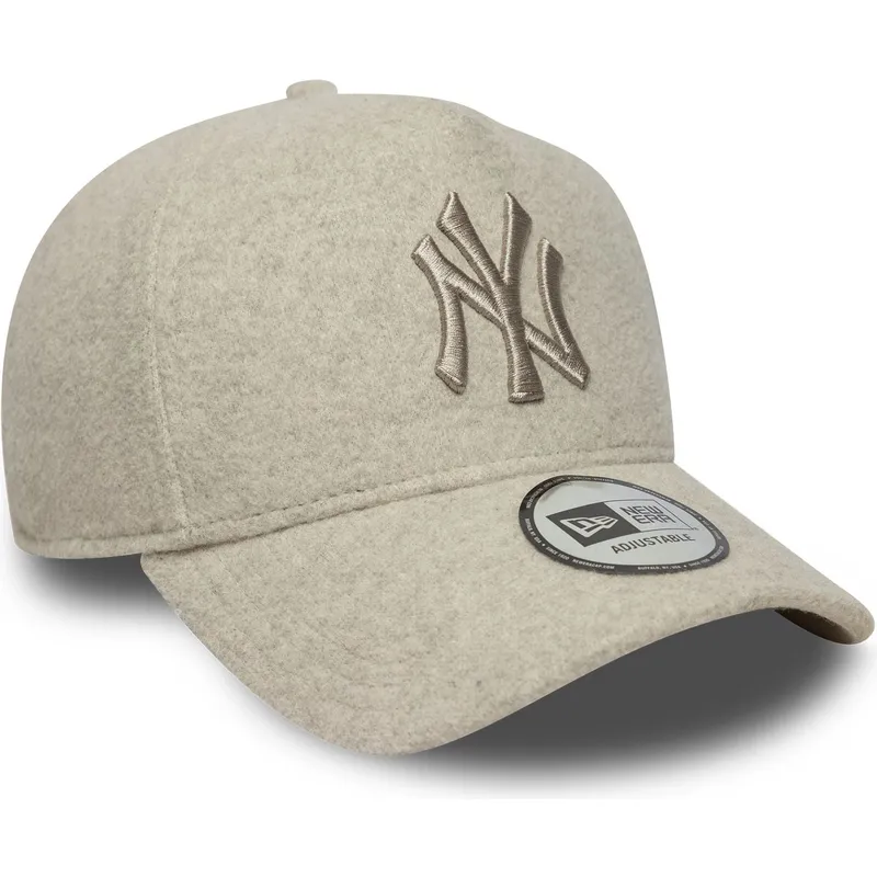 beige-gebogene-snapback-kappe-mit-beigem-logo-9forty-e-frame-melton-der-new-york-yankees-mlb-von-new-era