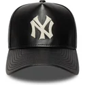 justerbar-svart-bojd-keps-9forty-e-frame-img-leather-new-york-yankees-mlb-fran-new-era