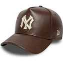casquette-courbee-marron-ajustable-9forty-e-frame-img-leather-new-york-yankees-mlb-new-era