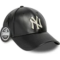 cappellino-nero-curvo-regolabile-9forty-m-crown-img-leather-dei-new-york-yankees-mlb-di-new-era