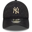 cappellino-curvo-nero-regolabile-con-logo-beige-9twenty-quilted-dei-new-york-yankees-mlb-di-new-era