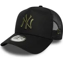 cappellino-trucker-nero-con-logo-verde-a-frame-league-essential-dei-new-york-yankees-mlb-di-new-era