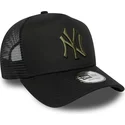 cappellino-trucker-nero-con-logo-verde-a-frame-league-essential-dei-new-york-yankees-mlb-di-new-era