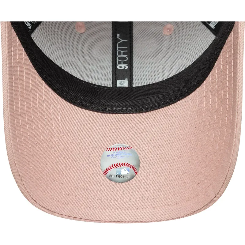 gorra-curva-rosa-ajustable-para-mujer-9forty-metallic-logo-de-new-york-yankees-mlb-de-new-era