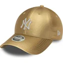 cappellino-curvo-dorato-regolabile-da-donna-9forty-metallic-dei-new-york-yankees-mlb-di-new-era