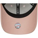 verstellbare-rosa-damen-cap-mit-gebogenem-schirm-und-rosa-logo-9forty-league-essential-der-los-angeles-dodgers-mlb-von-new-era