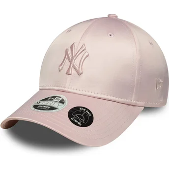 Cappellino curvo rosa regolabile da donna con logo rosa 9FORTY Satin Bow Back dei New York Yankees MLB di New Era