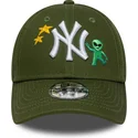 zielona-zakrzywiona-czapka-dziecieca-9forty-space-icon-new-york-yankees-mlb-new-era-z-regulacja