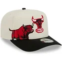 new-era-curved-brim-9fifty-a-frame-precurved-hardwood-classics-chicago-bulls-nba-beige-and-black-snapback-cap