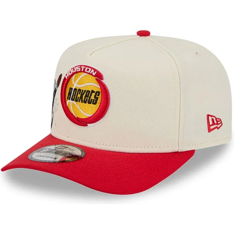cappellino-visiera-curva-beige-e-rosso-snapback-9fifty-a-frame-precurved-hardwood-classics-di-houston-rockets-nba-di-new-era