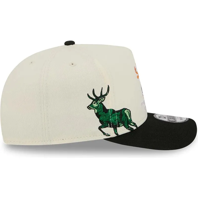 beige-och-svart-snapback-9fifty-a-frame-precurved-hardwood-classics-milwaukee-bucks-nba-keps-fran-new-era