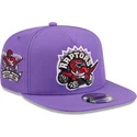 fioletowa-czapka-z-plaskim-daszkiem-snapback-9fifty-a-frame-hardwood-classics-toronto-raptors-nba-od-new-era