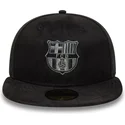 czarna-dopasowana-czapka-z-daszkiem-z-czarnym-logo-fc-barcelona-laliga-59fifty-mes-que-un-club-od-new-era