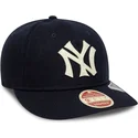 granatowa-zakrzywiona-czapka-regulowana-9fifty-retro-crown-heritage-series-new-york-yankees-mlb-new-era