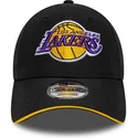 gorra-curva-negra-ajustable-9forty-microfibre-de-los-angeles-lakers-nba-de-new-era