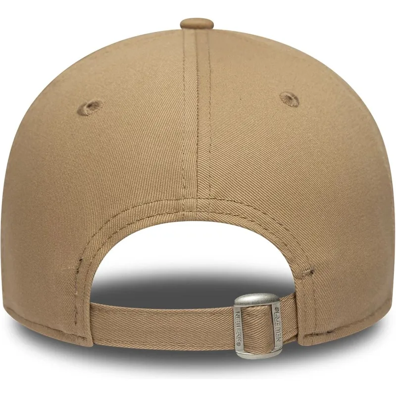 brazowa-regulowana-czapka-z-zakrzywionym-daszkiem-z-brazowym-logo-9forty-outline-los-angeles-dodgers-mlb-od-new-era