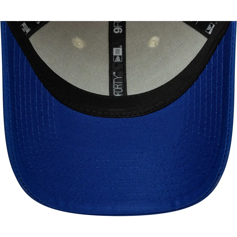 zakrzywiona-czapka-bezowo-niebieska-z-regulacja-9forty-seasonal-red-bull-racing-formula-1-new-era