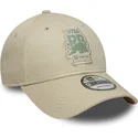 cappellino-curvo-beige-regolabile-9forty-seasonal-di-racing-bulls-f1-team-formula-1-di-new-era