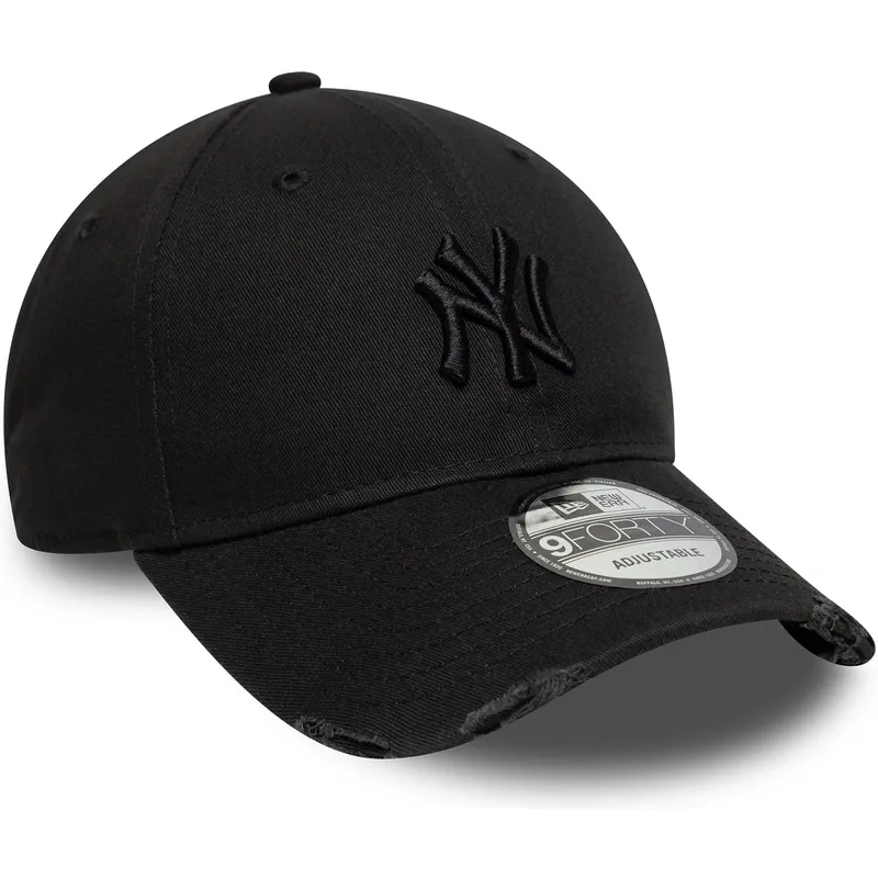 casquette-courbee-noire-ajustable-avec-logo-noir-9forty-wash-distress-new-york-yankees-mlb-new-era