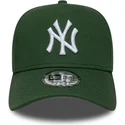 gorra-curva-verde-snapback-9forty-e-frame-league-essential-de-new-york-yankees-mlb-de-new-era