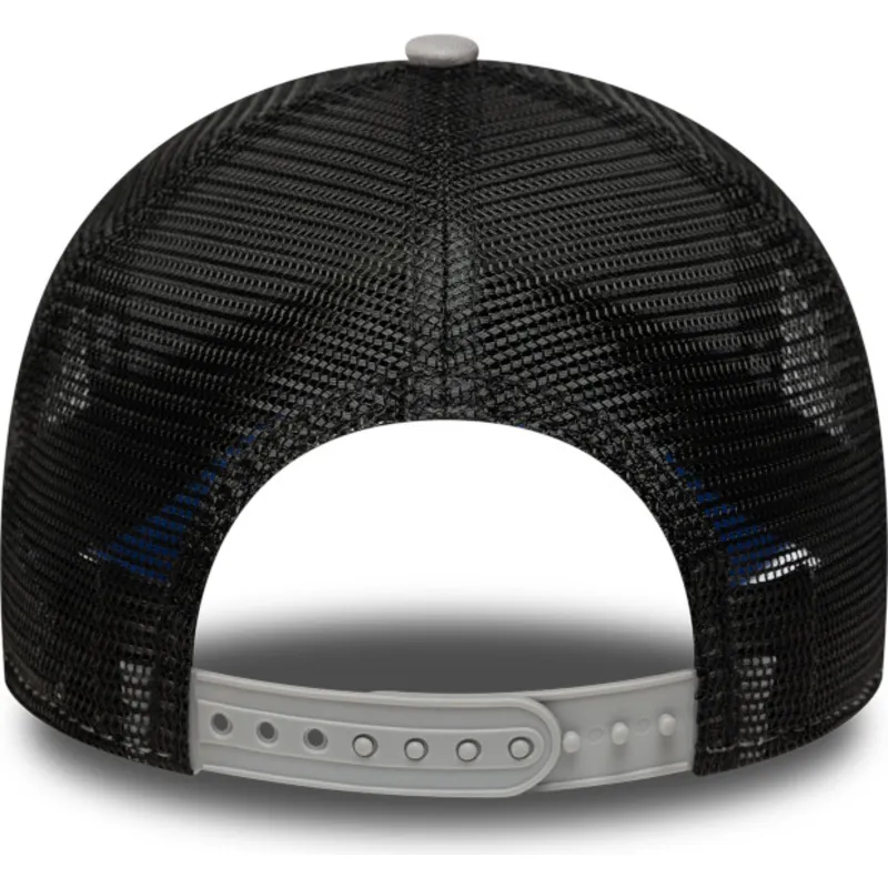 cappellino-trucker-grigio-e-nero-a-frame-seasonal-del-manchester-united-football-club-premier-league-di-new-era