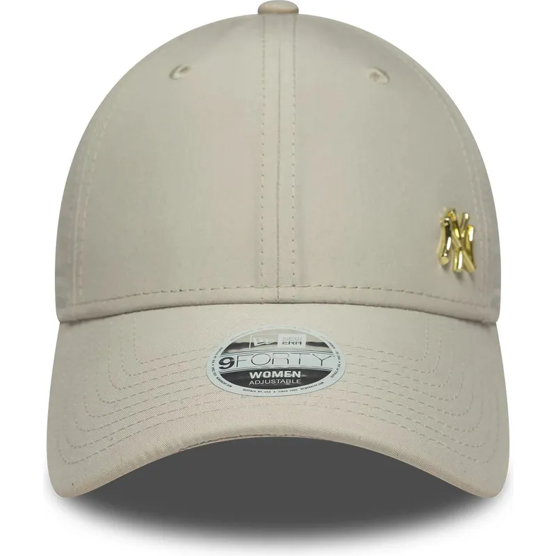 gorra-curva-beige-ajustable-con-logo-dorado-para-mujer-9forty-flawless-de-new-york-yankees-mlb-de-new-era