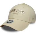 cappellino-curvo-beige-regolabile-da-donna-9forty-sequin-wordmark-dei-new-york-yankees-mlb-di-new-era