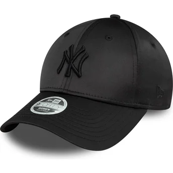 Casquette courbée noire snapback avec logo noir pour femme 9FORTY Satin New York Yankees MLB New Era