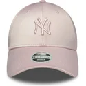 justerbar-rosa-bojd-keps-med-rosa-logotyp-for-dam-9forty-satin-new-york-yankees-mlb-fran-new-era