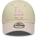 beige-und-rosa-verstellbare-gebogene-kappe-fur-kleinkinder-9forty-league-essential-der-los-angeles-dodgers-mlb-von-new-era