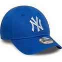 niebieska-zakrzywiona-czapka-regulowana-dla-malego-dziecka-9forty-league-essential-new-york-yankees-mlb-new-era