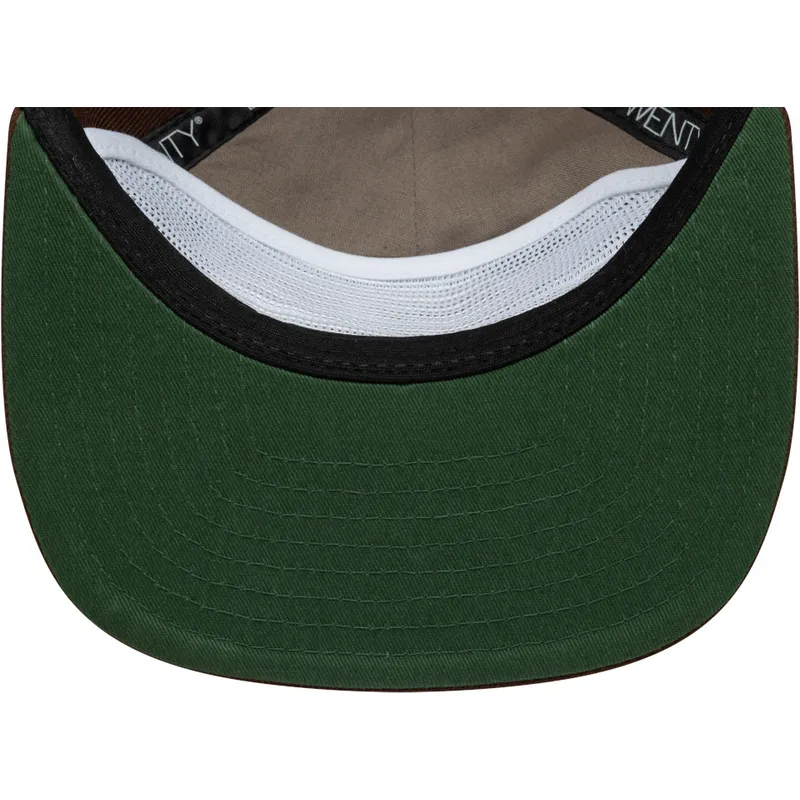 gorra-plana-marron-ajustable-19twenty-outdoor-graphic-de-new-era