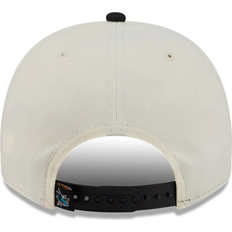 beige-und-schwarze-gebogene-snapback-kappe-9fifty-a-frame-classic-der-san-jose-sharks-nhl-von-new-era
