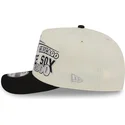 beige-und-schwarze-gebogene-snapback-kappe-9fifty-a-frame-classic-der-chicago-white-sox-mlb-von-new-era