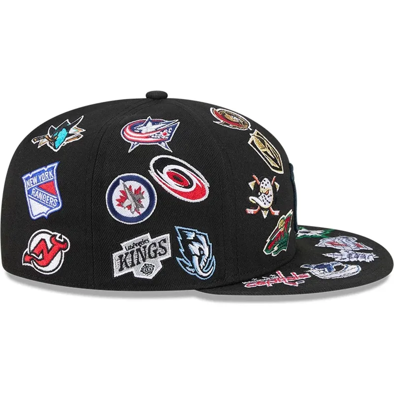 cappello-piatto-nero-aderente-59fifty-all-over-di-nhl-di-new-era
