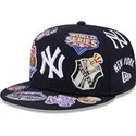 cappello-piatto-blu-marino-chiuso-59fifty-all-over-logos-dei-new-york-yankees-mlb-di-new-era