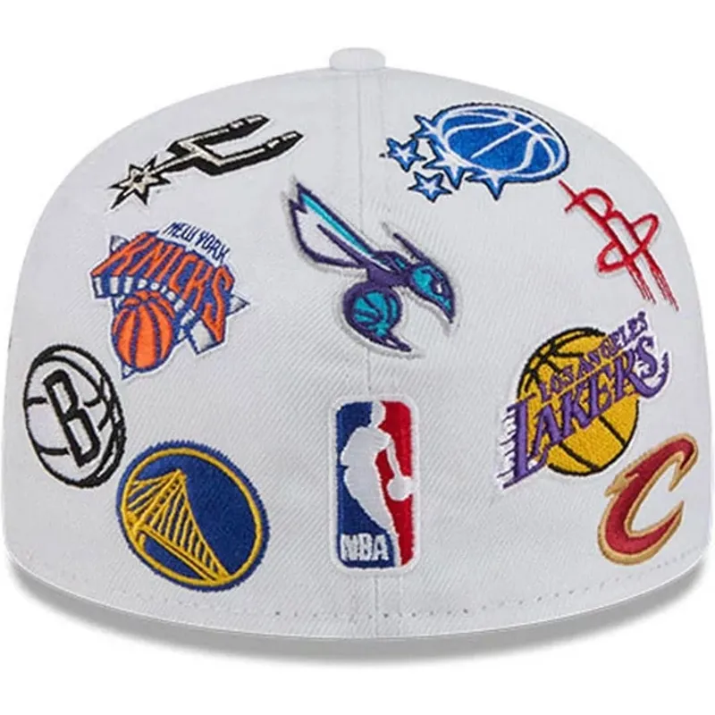 gorra-plana-blanca-ajustada-59fifty-all-over-de-nba-de-new-era