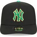 gorra-curva-negra-snapback-9seventy-stretch-snap-saint-patrick-s-day-de-new-york-yankees-mlb-de-new-era