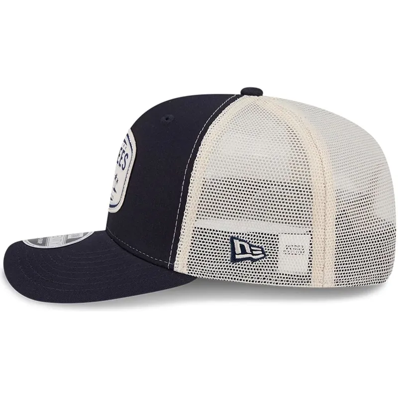 cappellino-trucker-blu-navy-9seventy-stretch-snap-patch-dei-new-york-yankees-mlb-di-new-era