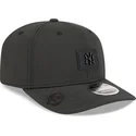 casquette-courbee-noire-snapback-9seventy-stretch-snap-clubhouse-new-york-yankees-mlb-new-era