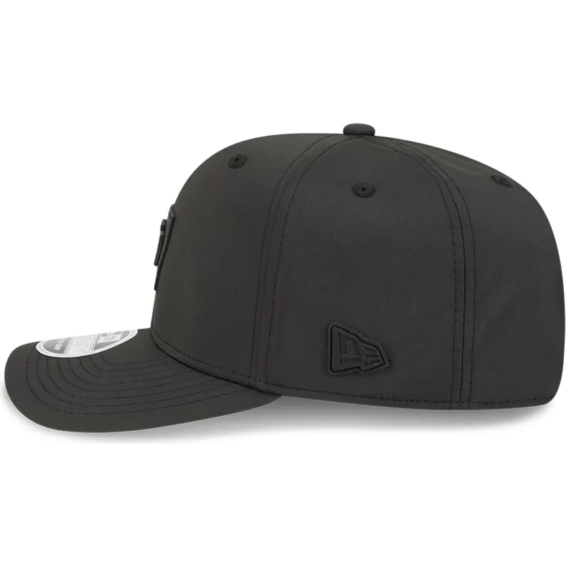cappellino-curvo-nero-snapback-9seventy-stretch-snap-clubhouse-dei-new-york-yankees-mlb-di-new-era