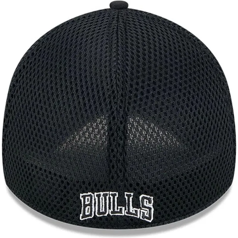 czapka-trucker-czarna-dopasowana-39thirty-evergreen-neo-chicago-bulls-nba-new-era