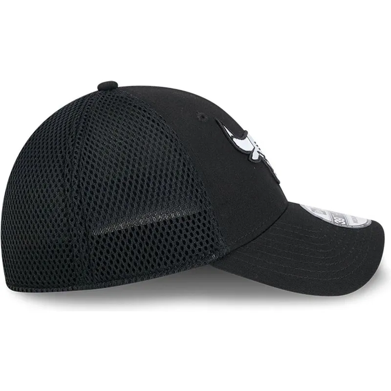 czapka-trucker-czarna-dopasowana-39thirty-evergreen-neo-chicago-bulls-nba-new-era