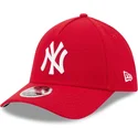 gorra-curva-roja-ajustada-39thirty-m-crown-a-frame-de-new-york-yankees-mlb-de-new-era