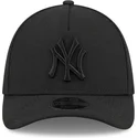 schwarze-gebogene-verstellbare-kappe-mit-schwarzem-logo-39thirty-m-crown-a-frame-von-new-york-yankees-mlb-von-new-era