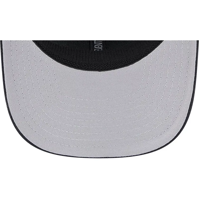 cappellino-trucker-blu-navy-9seventy-stretch-snap-evergreen-di-atlanta-braves-mlb-di-new-era